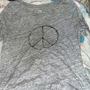 This cute inspirational T-shirt